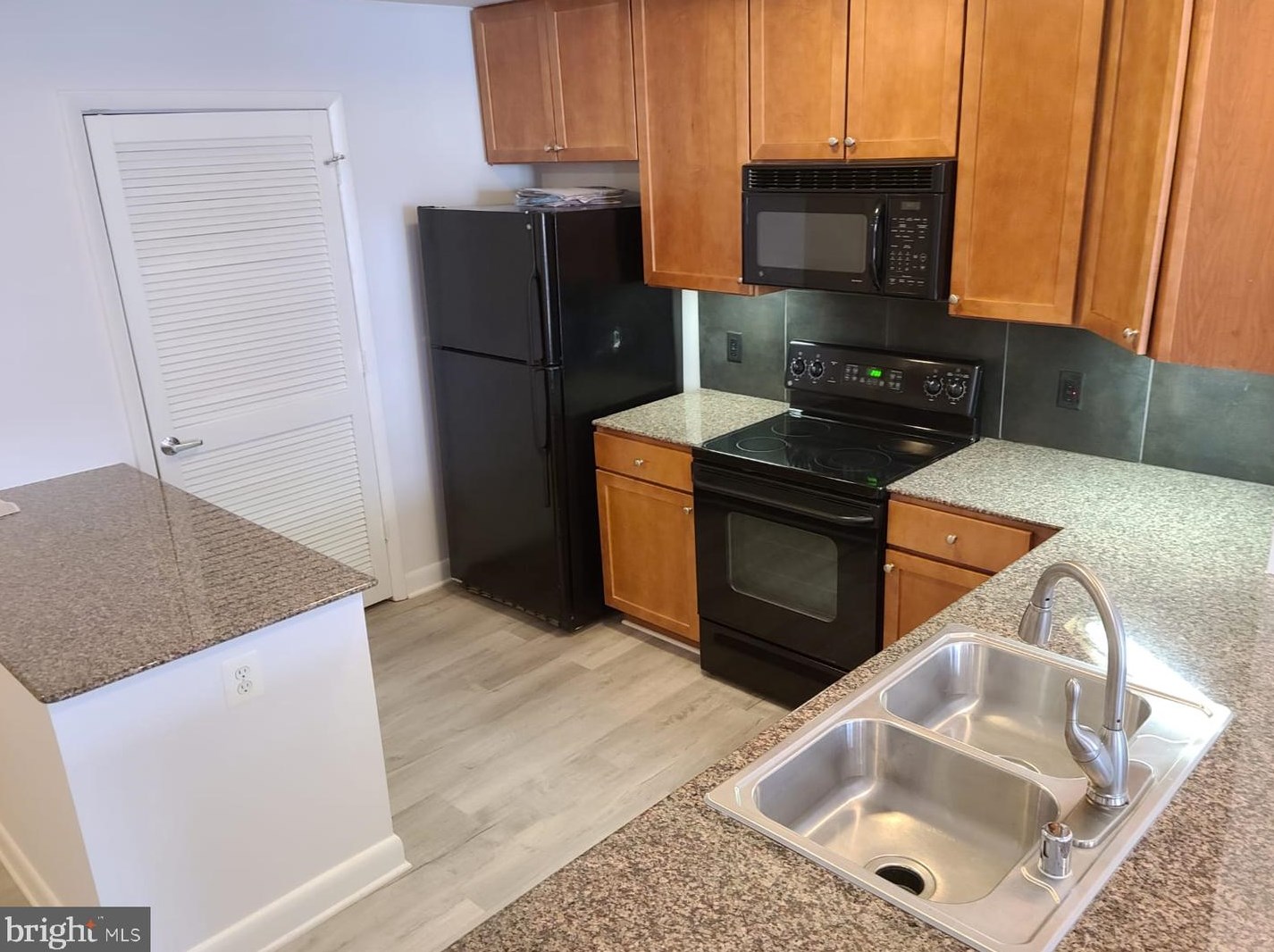 400 Massachusetts Ave Nw Apt 518, Washington, DC 20001