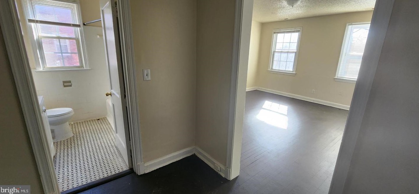 604 Mellon St Se #3, Washington, DC 20032