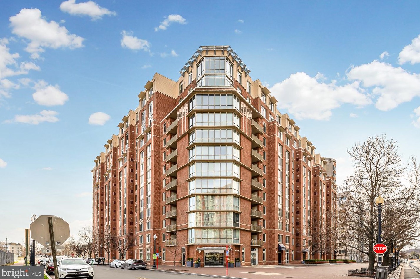 1000 New Jersey Ave Se Apt 317, Washington, DC 20003