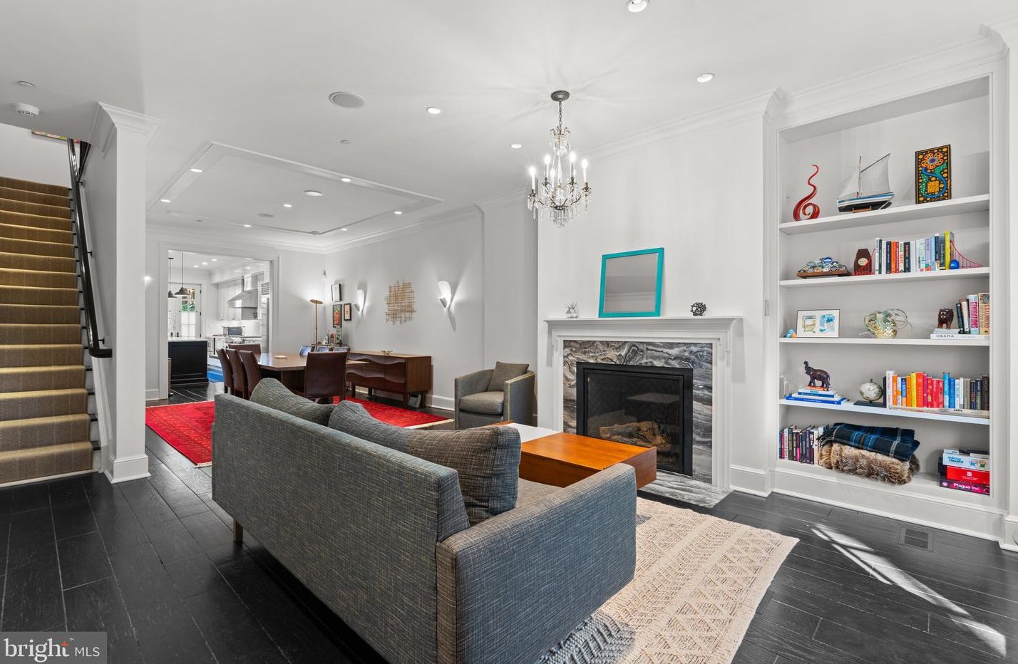 1136 25th St, Washington, DC 20037-1406