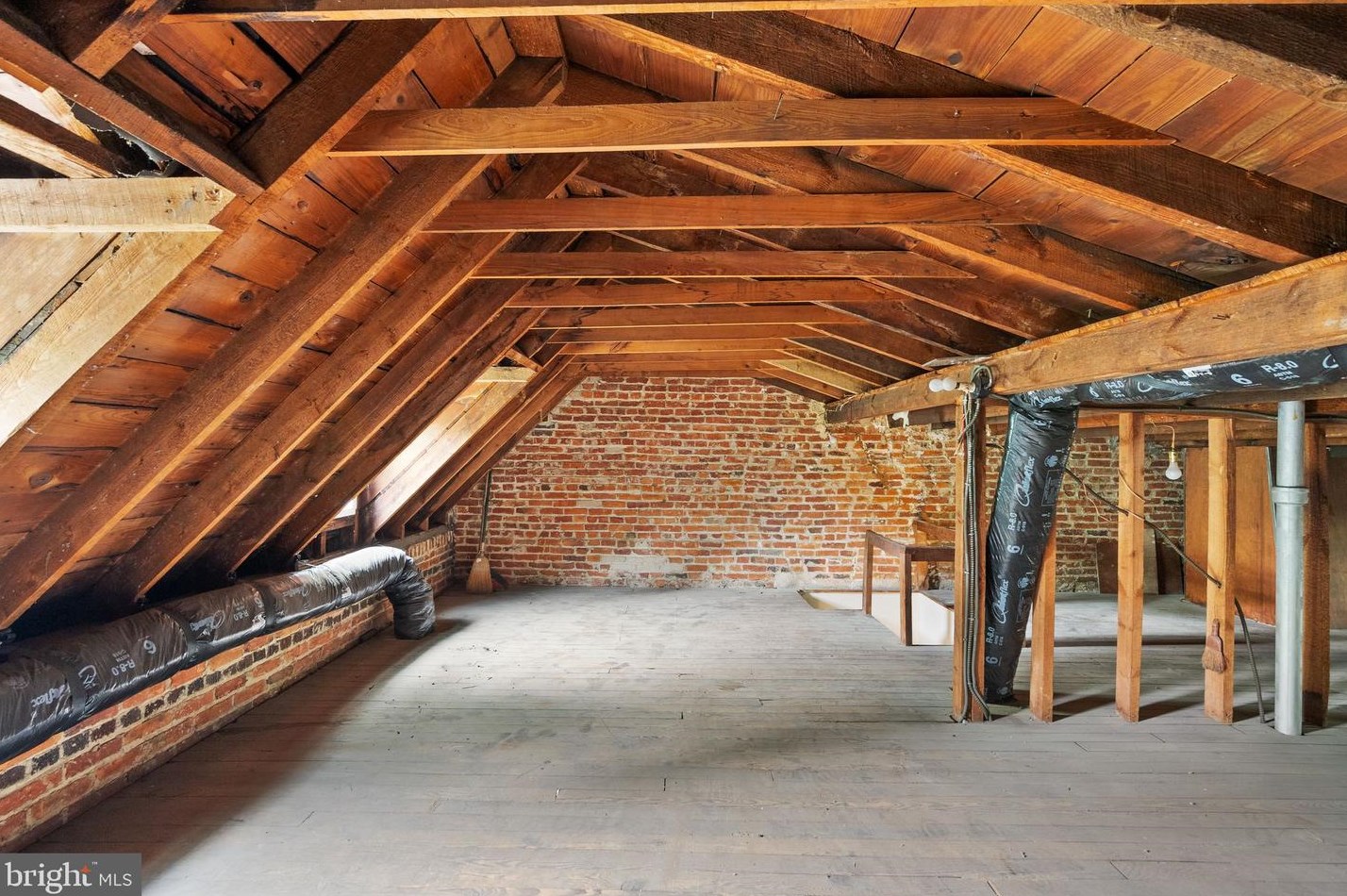 1819 Irving St, Washington DC  20018-2427 exterior