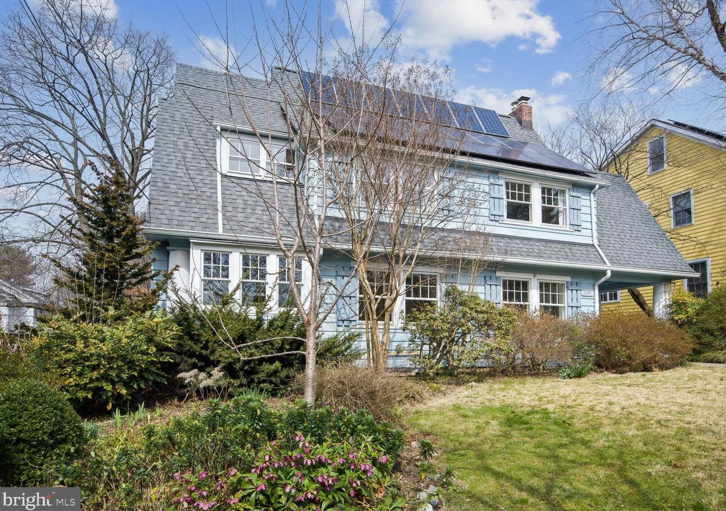3507 Morrison St, Washington, DC 20015-1743