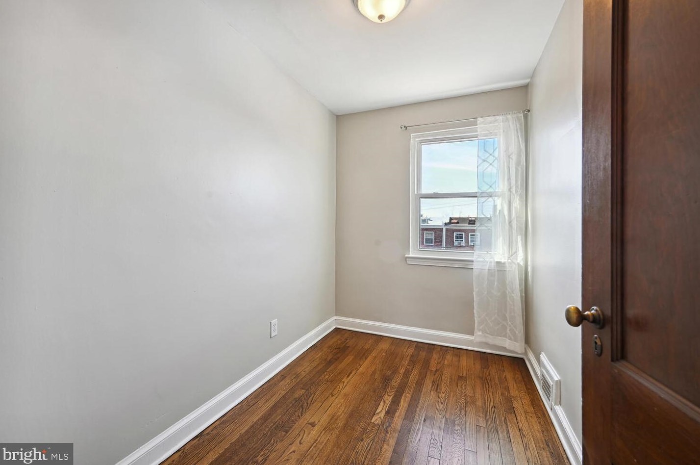 2316 13 Pl, Washington DC 20018-1110 exterior