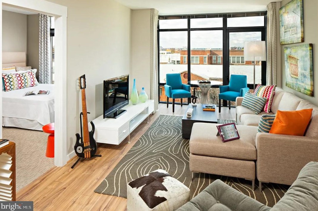 1825 Nw 7th Street Nw #1, Washington, DC 20001