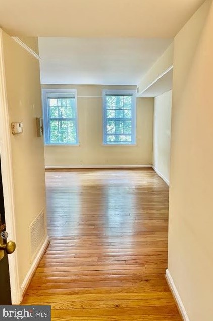 3980 Langley Ct, Washington, DC 20016-5542