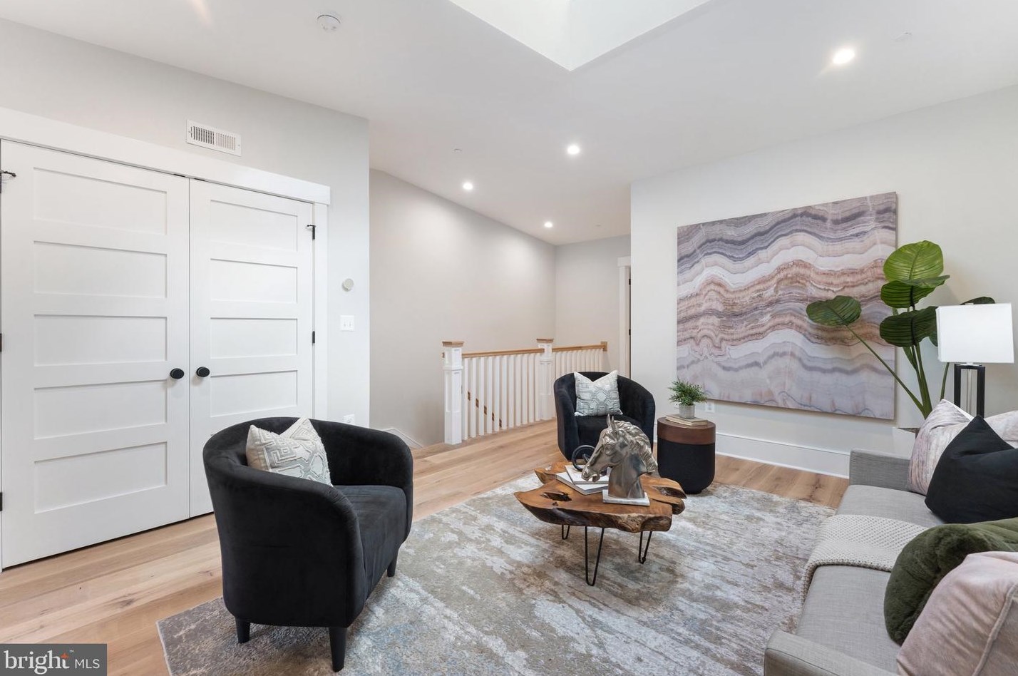 1332 Independence Ave, Washington DC  20003-2365 exterior