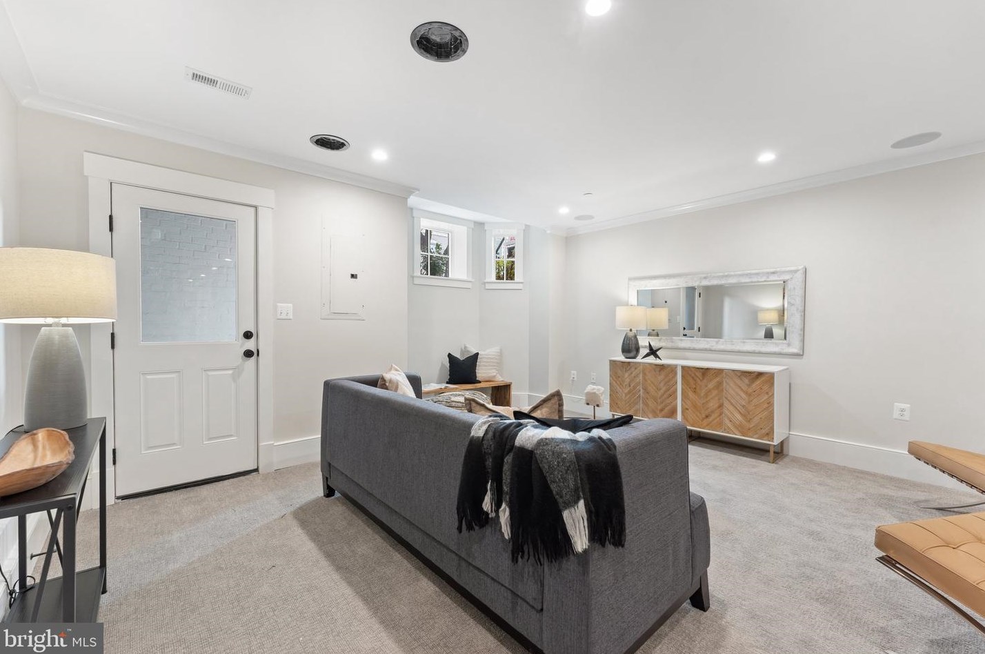 1332 Independence Ave, Washington DC  20003-2365 exterior