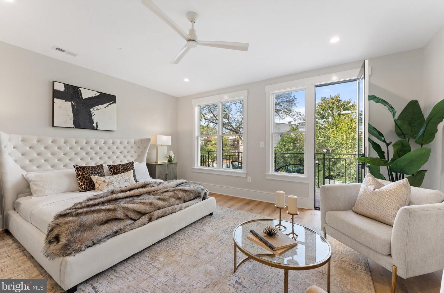 1332 Independence Ave, Washington DC  20003-2365 exterior