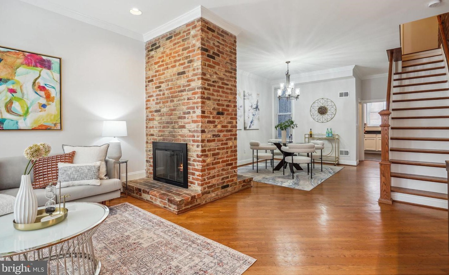 730 4th St, Washington, DC 20003-4205