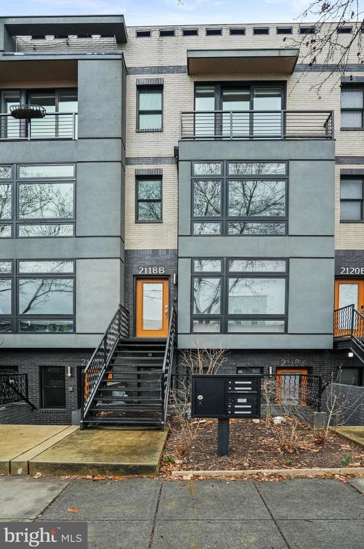 2118 3rd St Ne #b, Washington, DC 20002