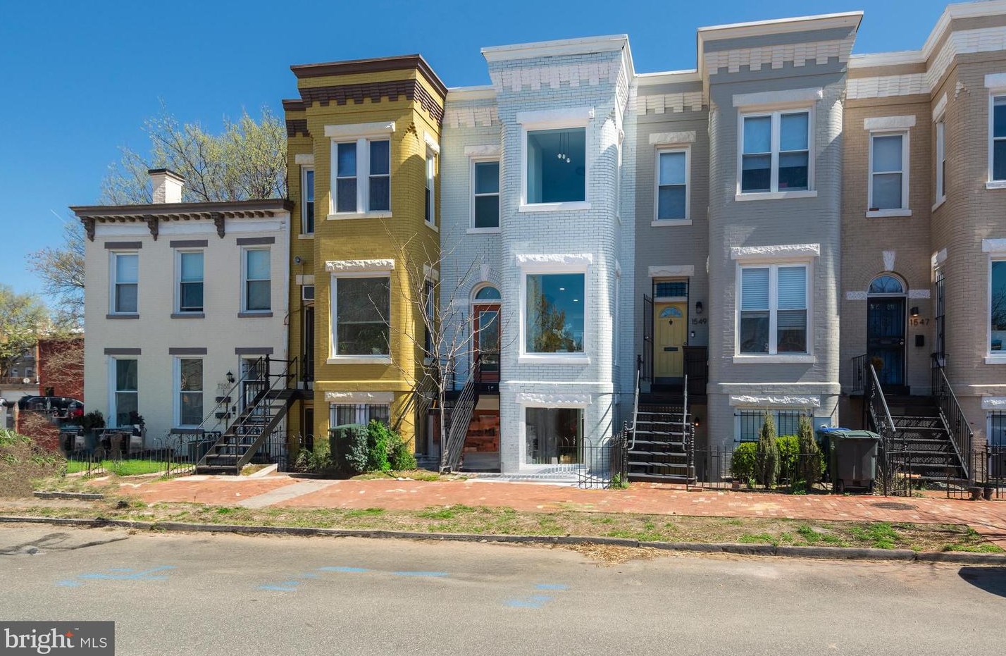 1551 4th St, Washington DC  20001-1905 exterior