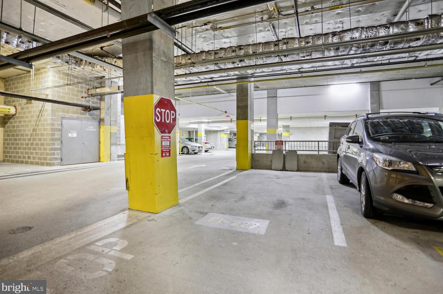 1025 1st St, Washington DC 20001-2283 exterior