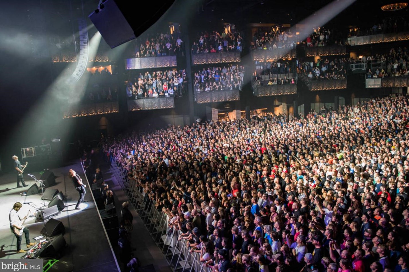 800 4th St, Washington DC  20024-3062 exterior