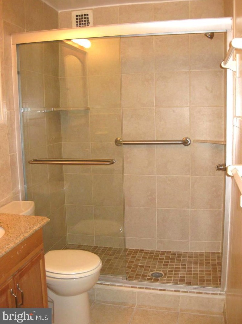 1880 Columbia Rd Nw #302, Washington, DC 20009