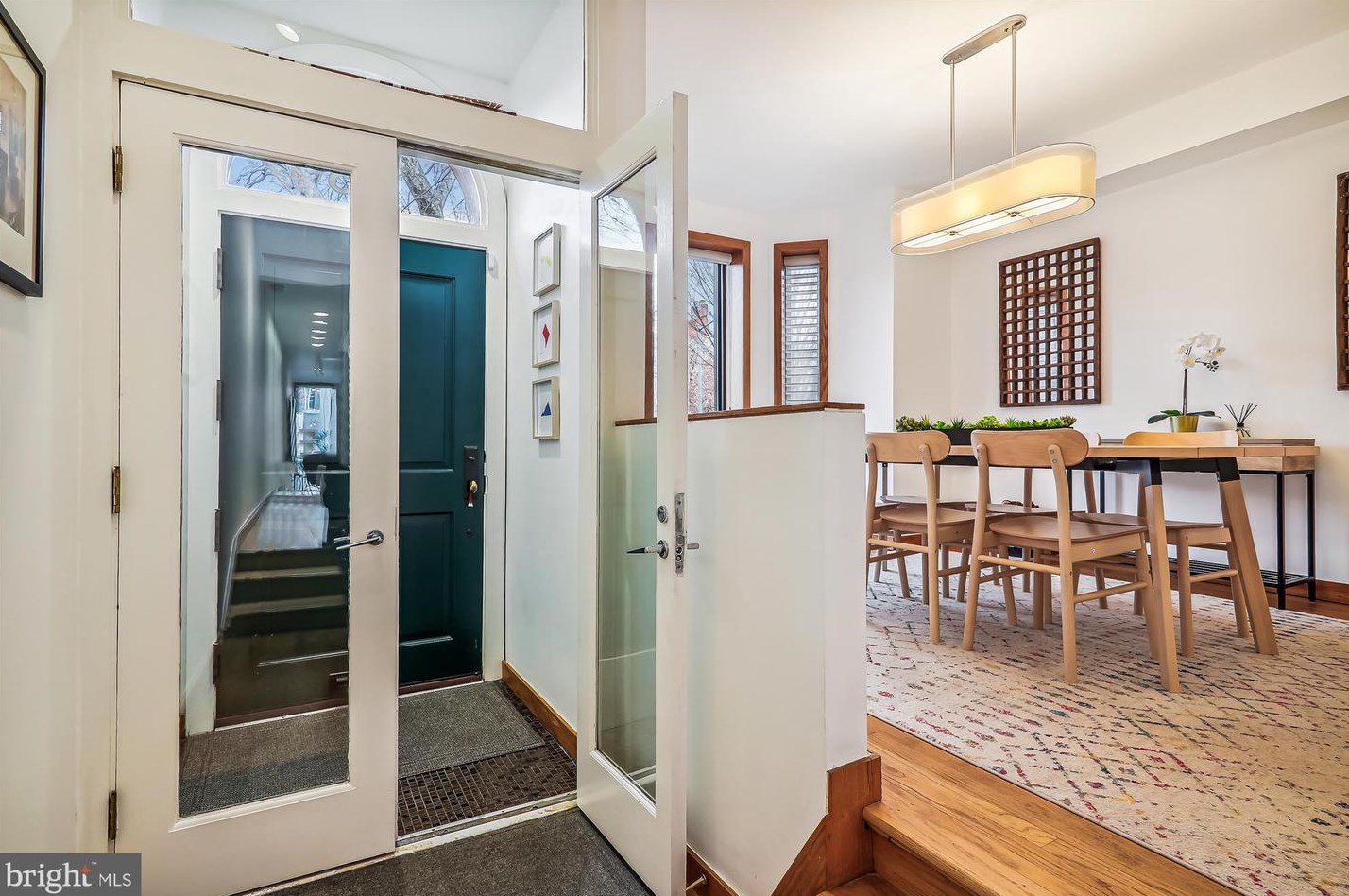 125 12th St, Washington DC  20003-1420 exterior