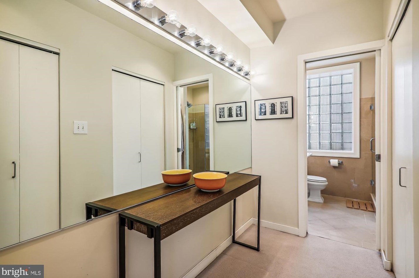 125 12th St, Washington DC  20003-1420 exterior