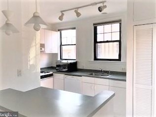 1748 Willard St Nw #2, Washington, DC 20009