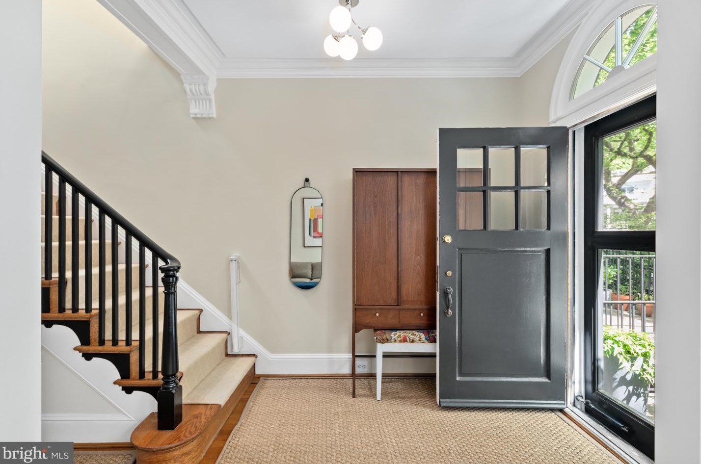 2756 Woodley Pl Nw, Washington, DC 20008