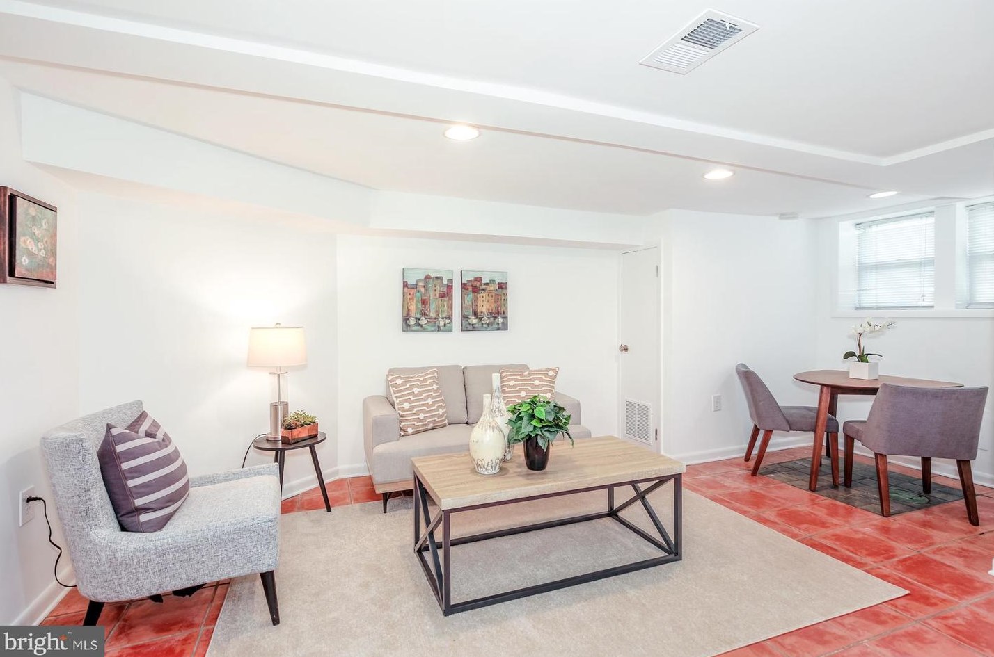 151 Thomas St, Washington DC  20001-1636 exterior