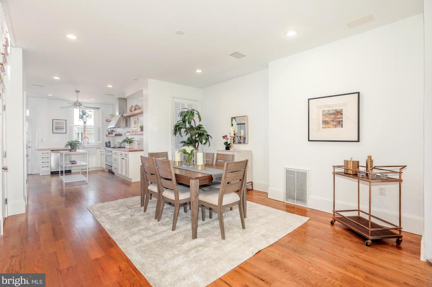 151 Thomas St, Washington DC  20001-1636 exterior