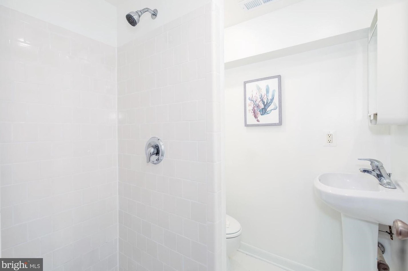 151 Thomas St, Washington DC  20001-1636 exterior