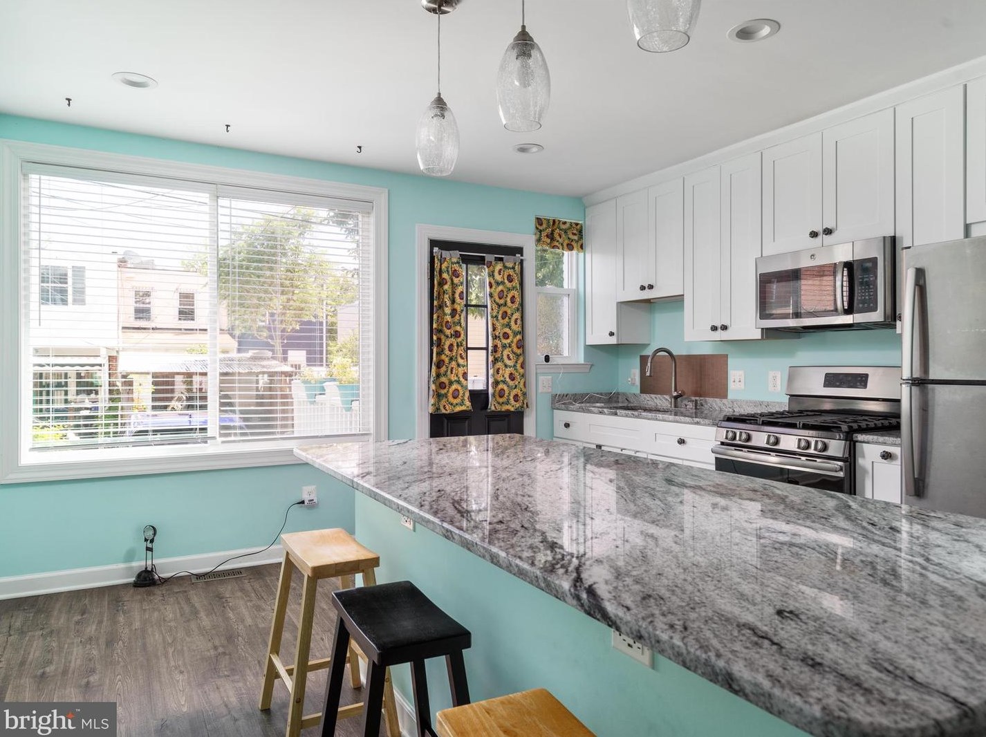 1715 Lang Pl, Washington DC  20002-3026 exterior