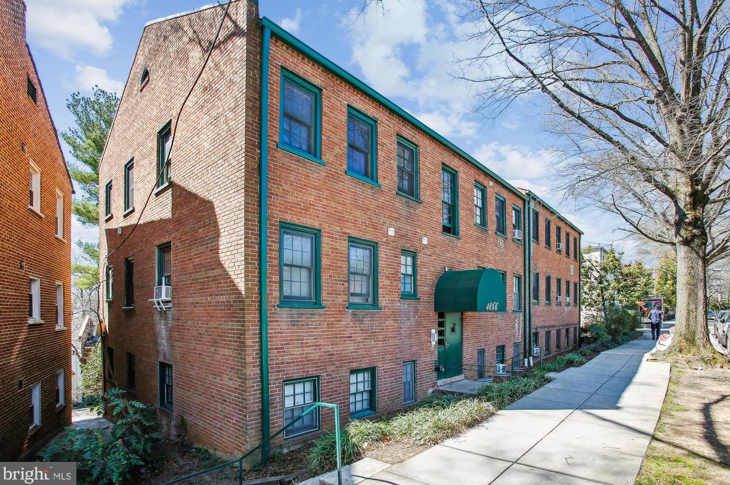 4866 Macarthur Blvd Nw #2, Washington, DC 20007