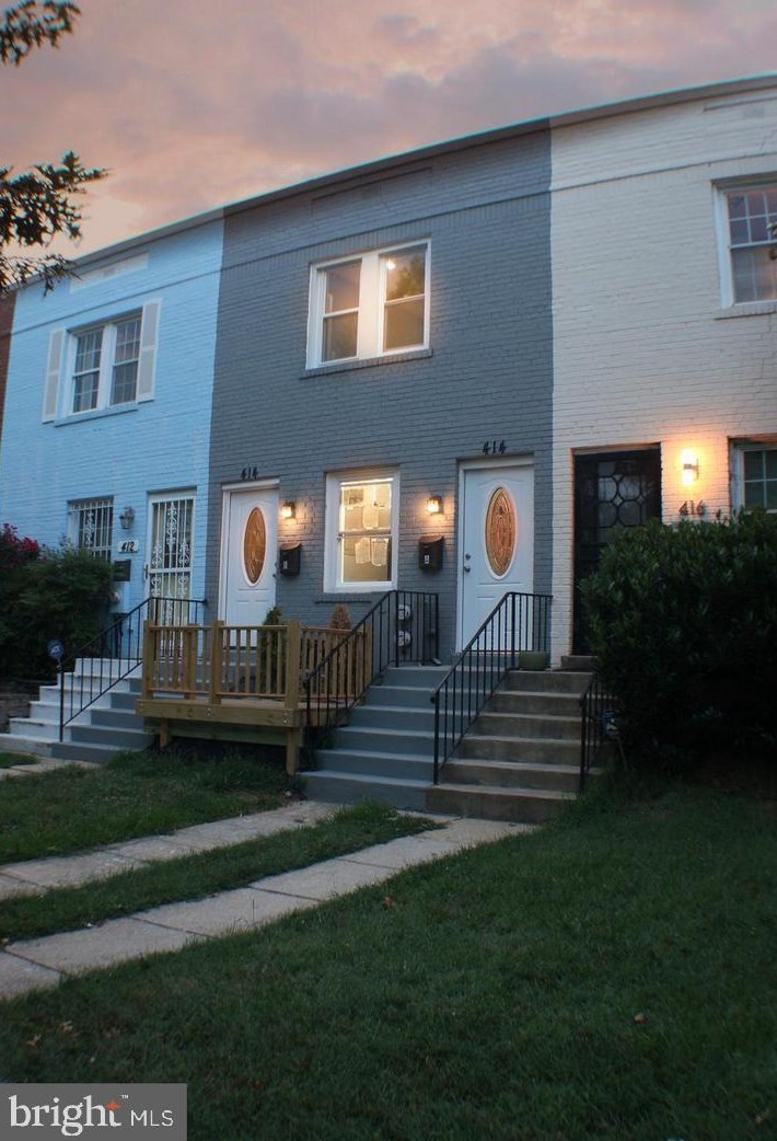 414 Oklahoma Ave, Washington, DC 20002-4862