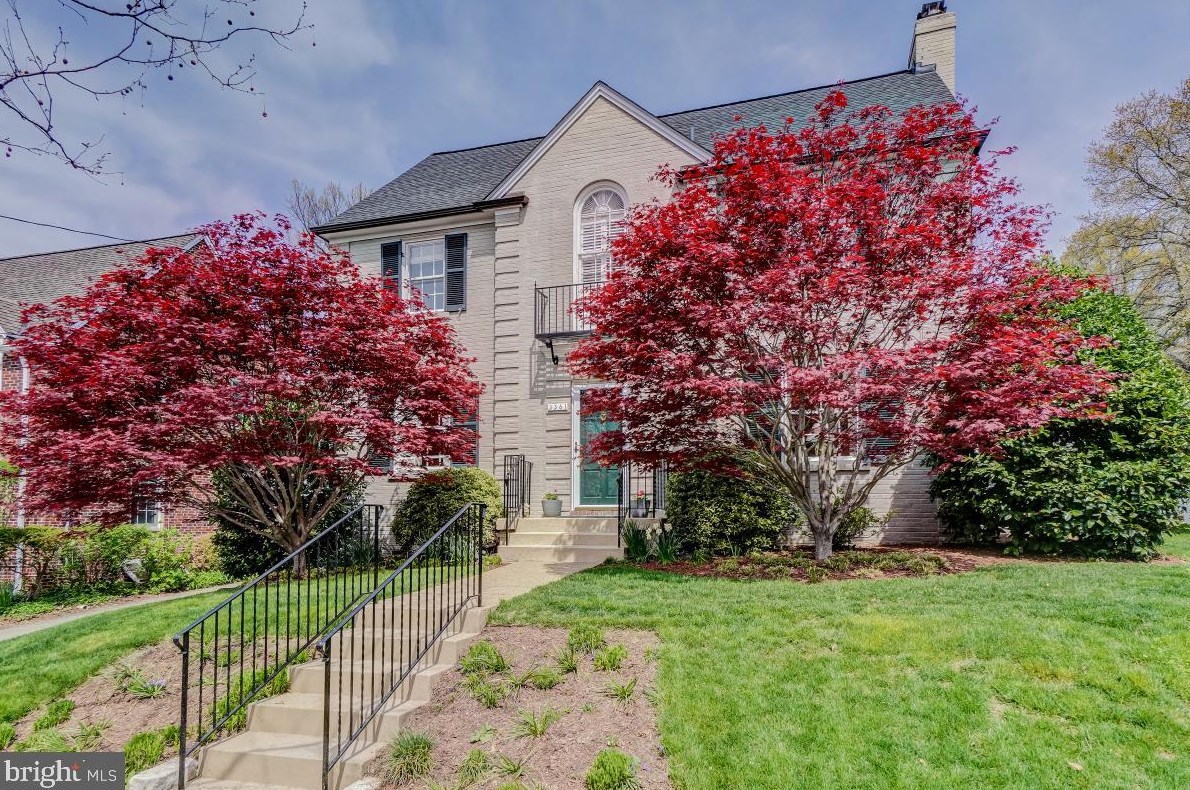 3361 Rittenhouse St Nw, Washington, DC 20015