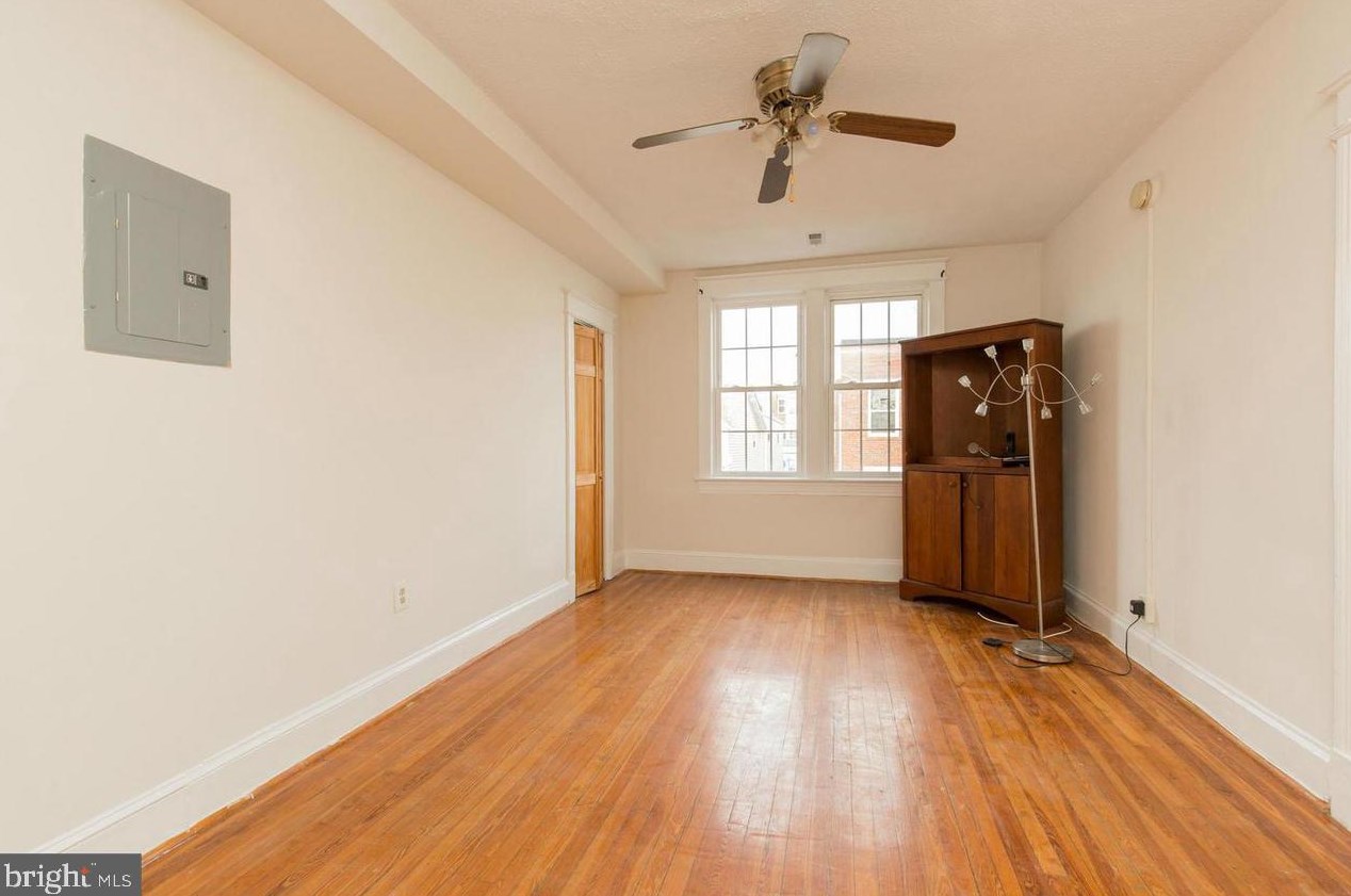 612 Newton Pl, Washington DC 20010-1747 exterior