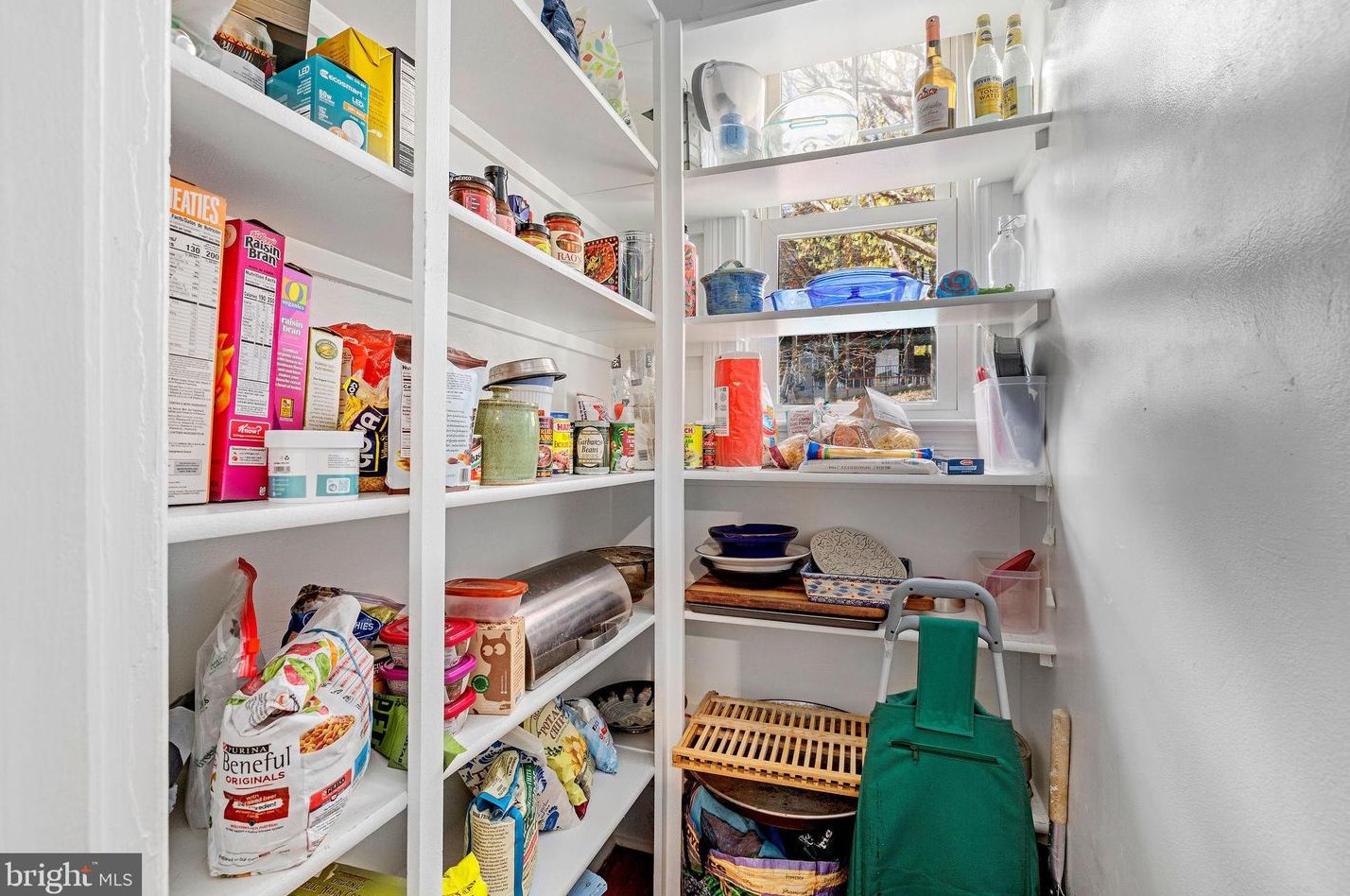 2132 37th St, Washington DC  20007-2248 exterior