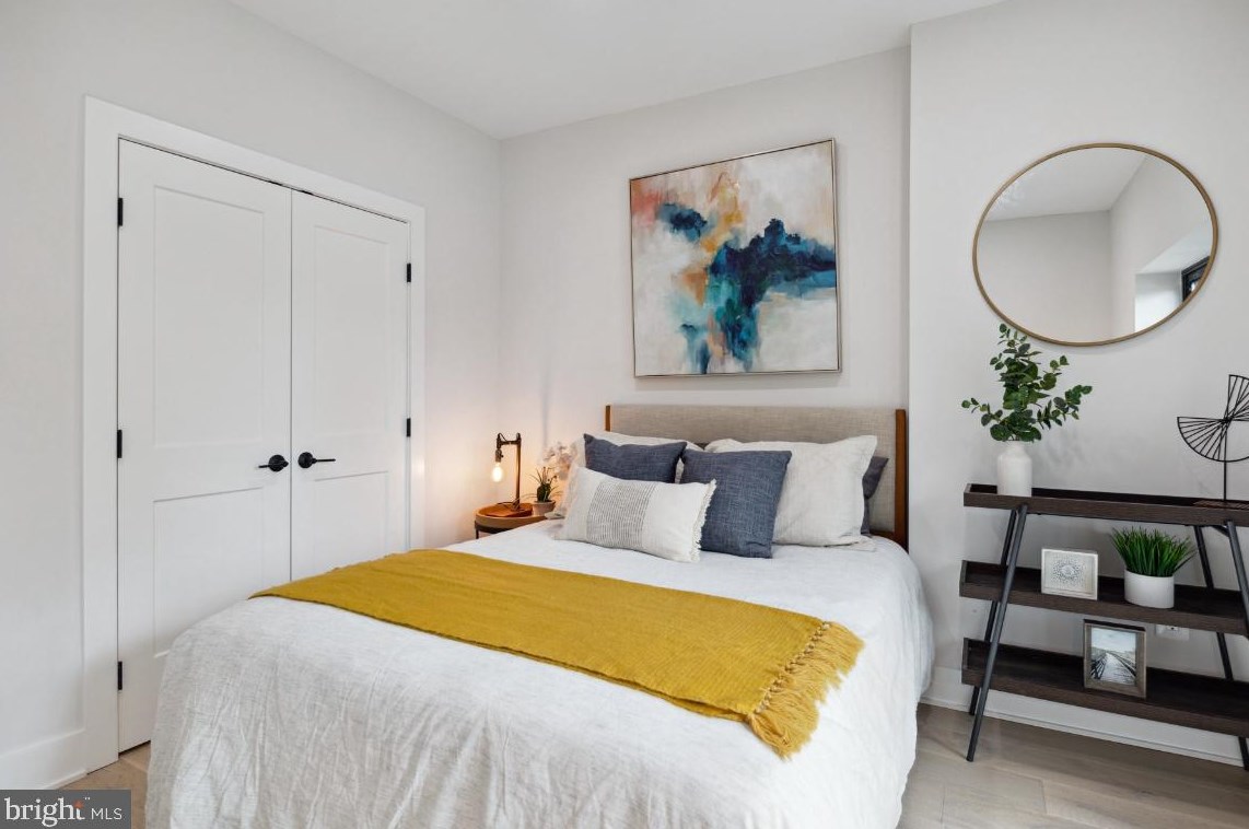 1416 A St, Washington DC  20003-1523 exterior