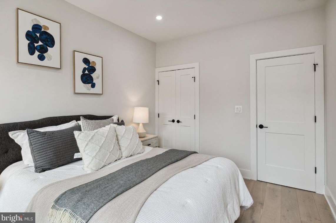 1416 A St, Washington DC  20003-1523 exterior