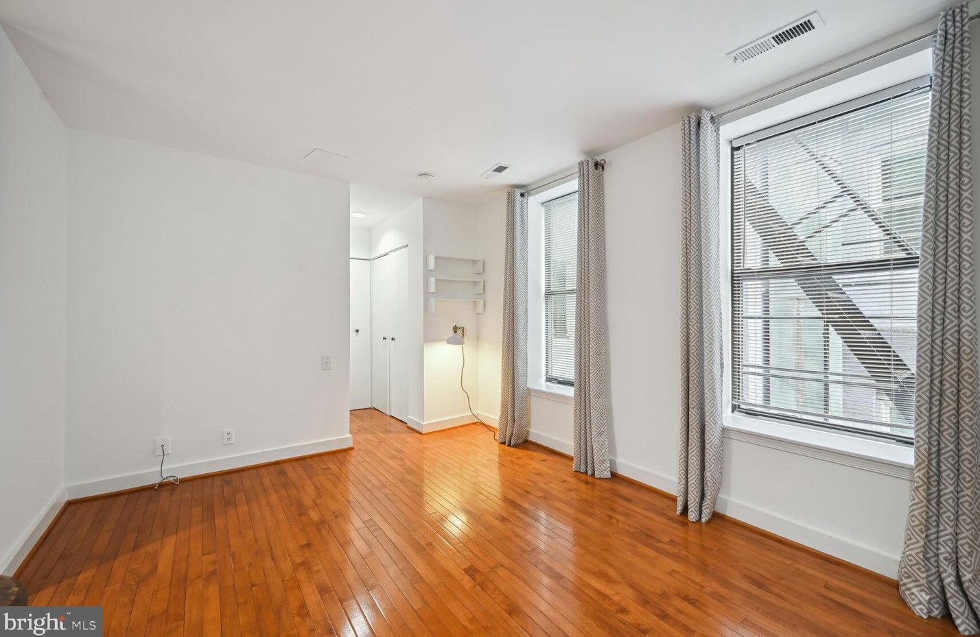 2305 18th St Nw #303, Washington, DC 20009