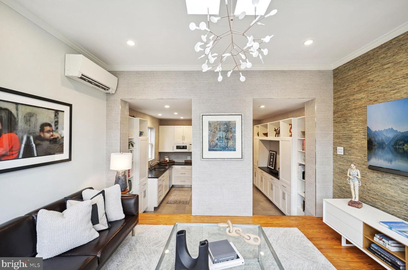 1849 Mintwood Pl, Washington DC 20009-1984 exterior