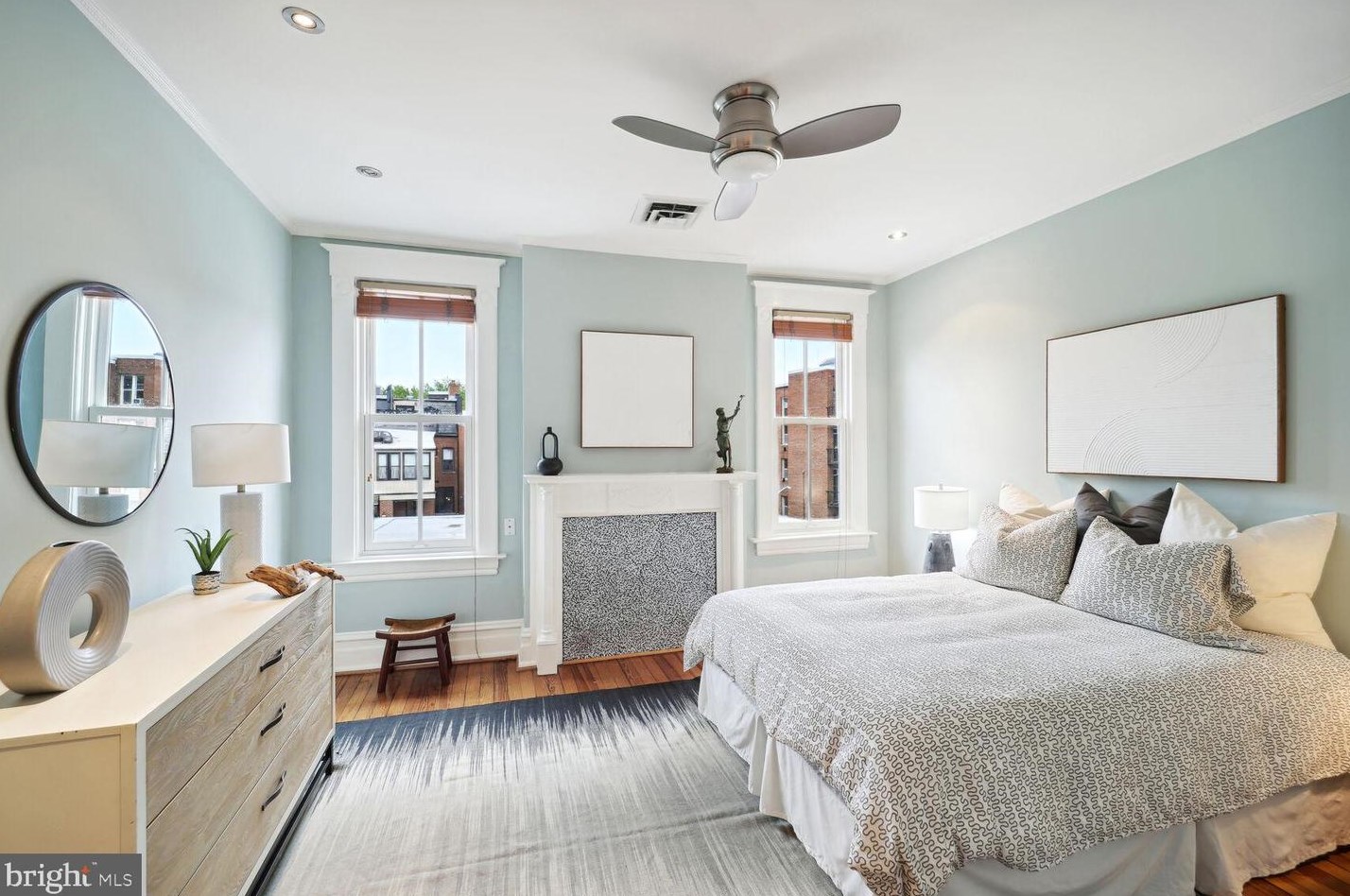 1849 Mintwood Pl, Washington DC 20009-1984 exterior