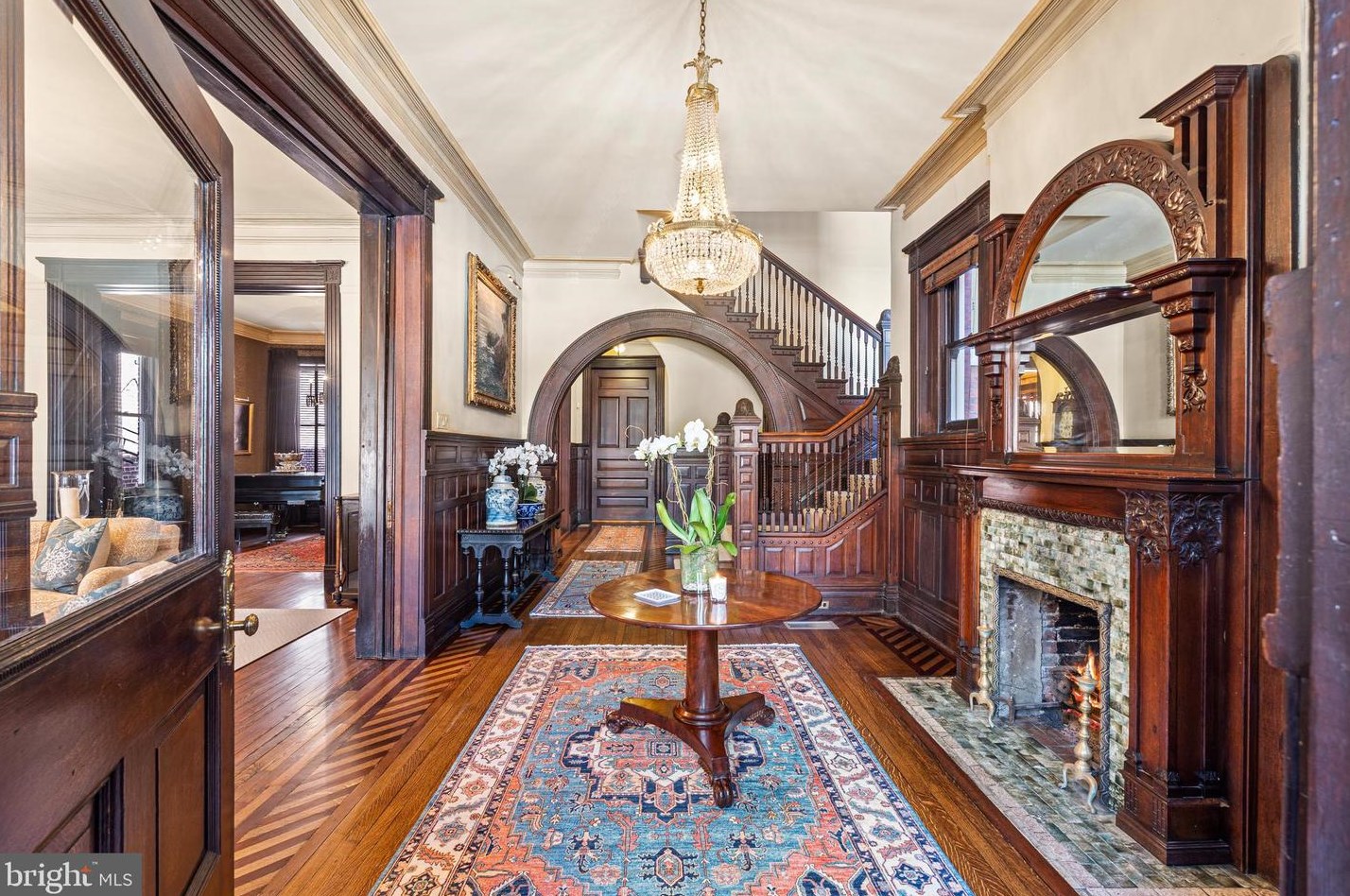 3032 N St, Washington, DC 20007-3404