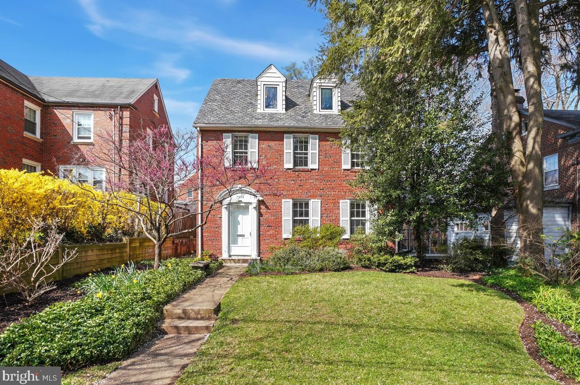 7538 14th St, Washington, DC 20012-1540