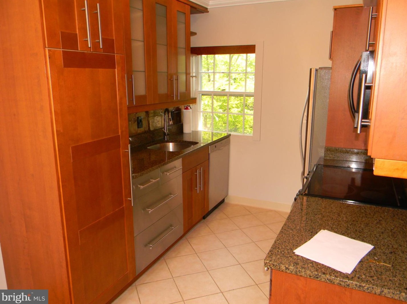 3930 Langley Ct, Washington, DC 20016-5532