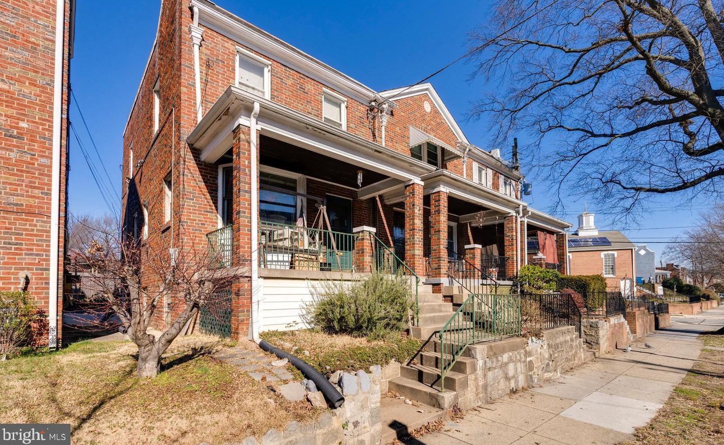 2504 Minnesota Ave Se, Washington, DC 20020