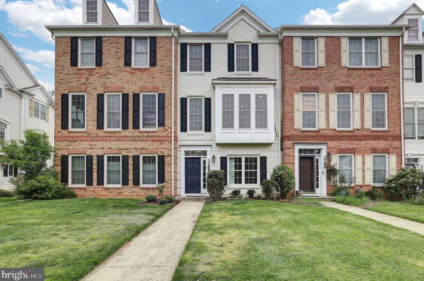 3288 Robert Clifton Weaver Way Ne, Washington, DC 20018