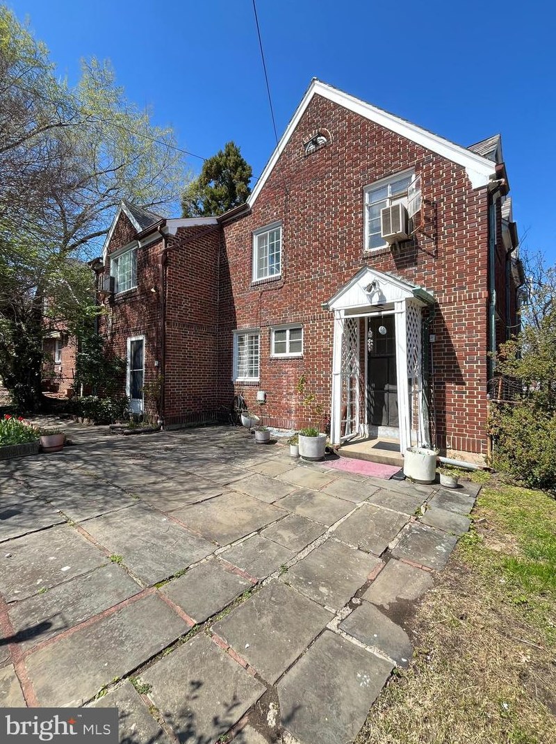 1323 Hamlin St Ne, Washington, DC 20017