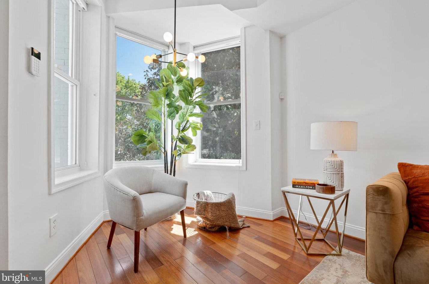 1500 1st St, Washington DC 20024-3420 exterior