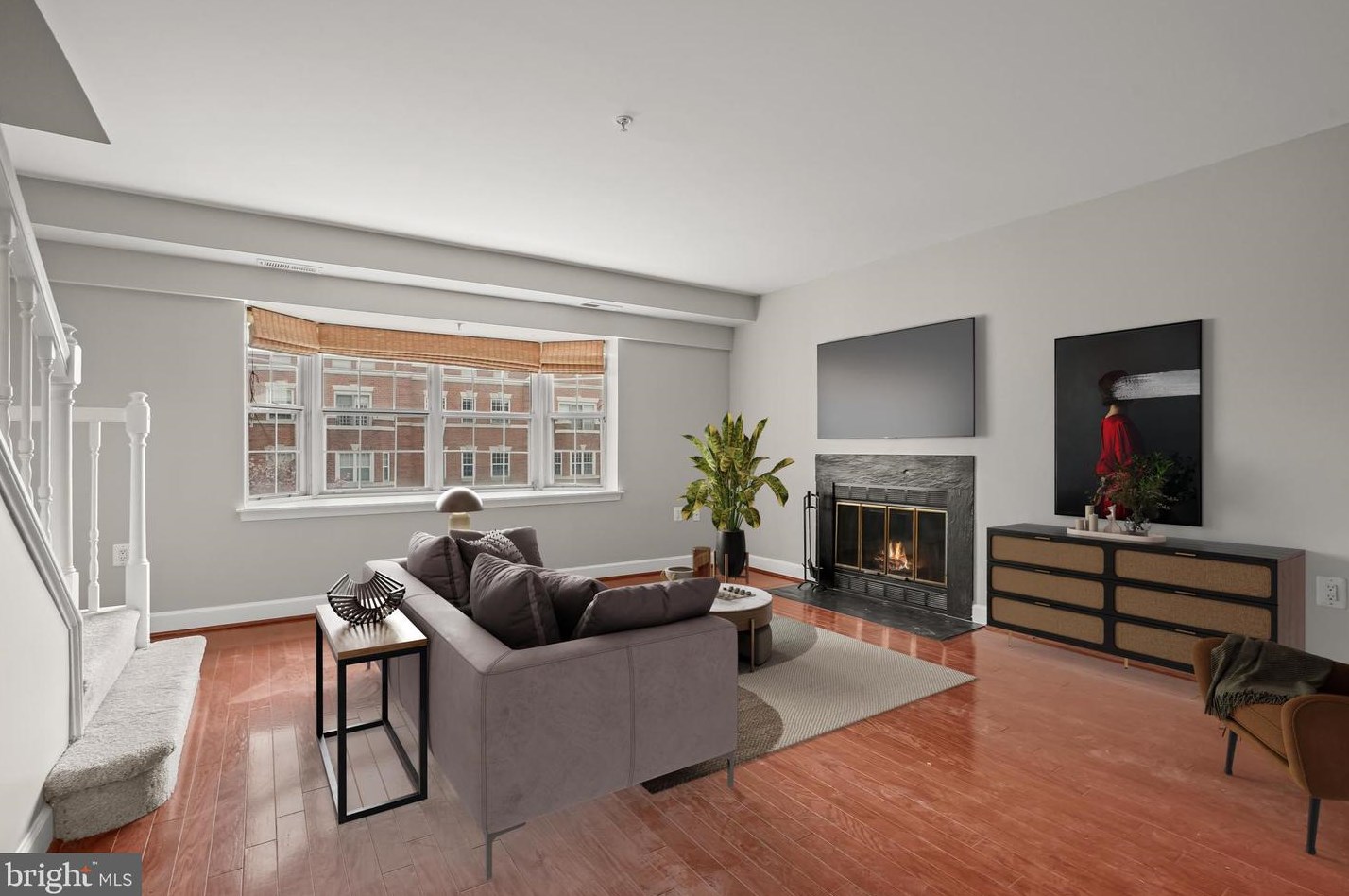 3627 38th St, Washington, DC 20016-2927