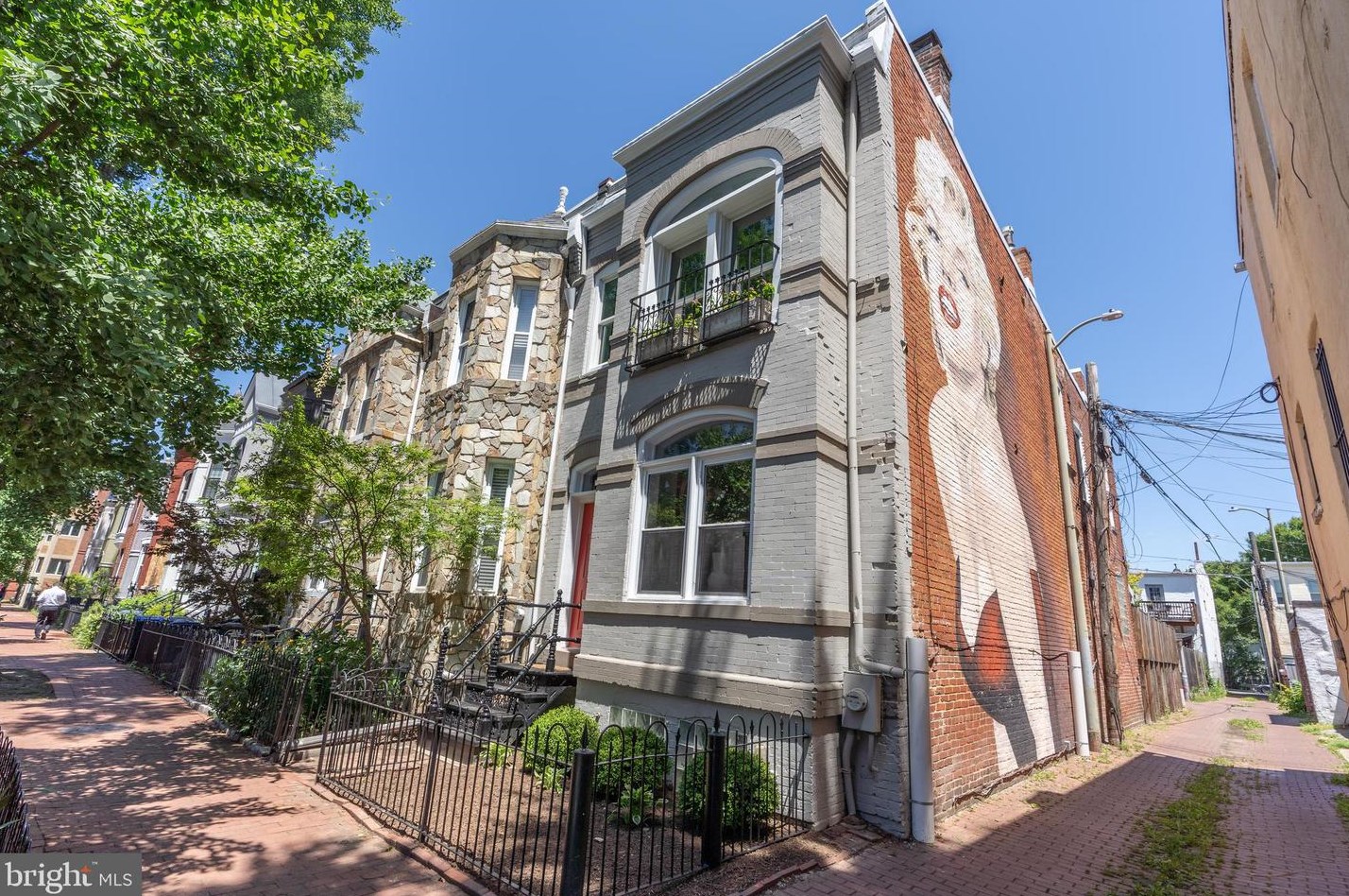 1611 Marion St, Washington, DC 20001-3417