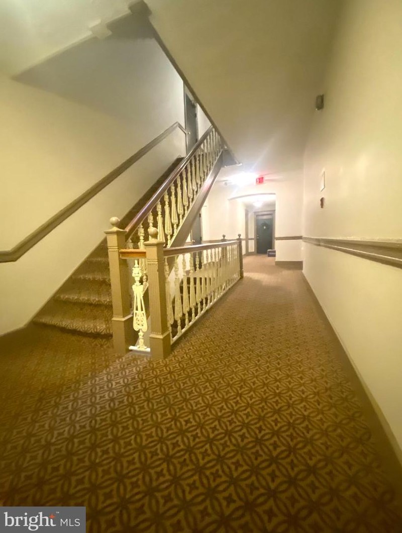 1855 Calvert St Nw Apt 302, Washington, DC 20009