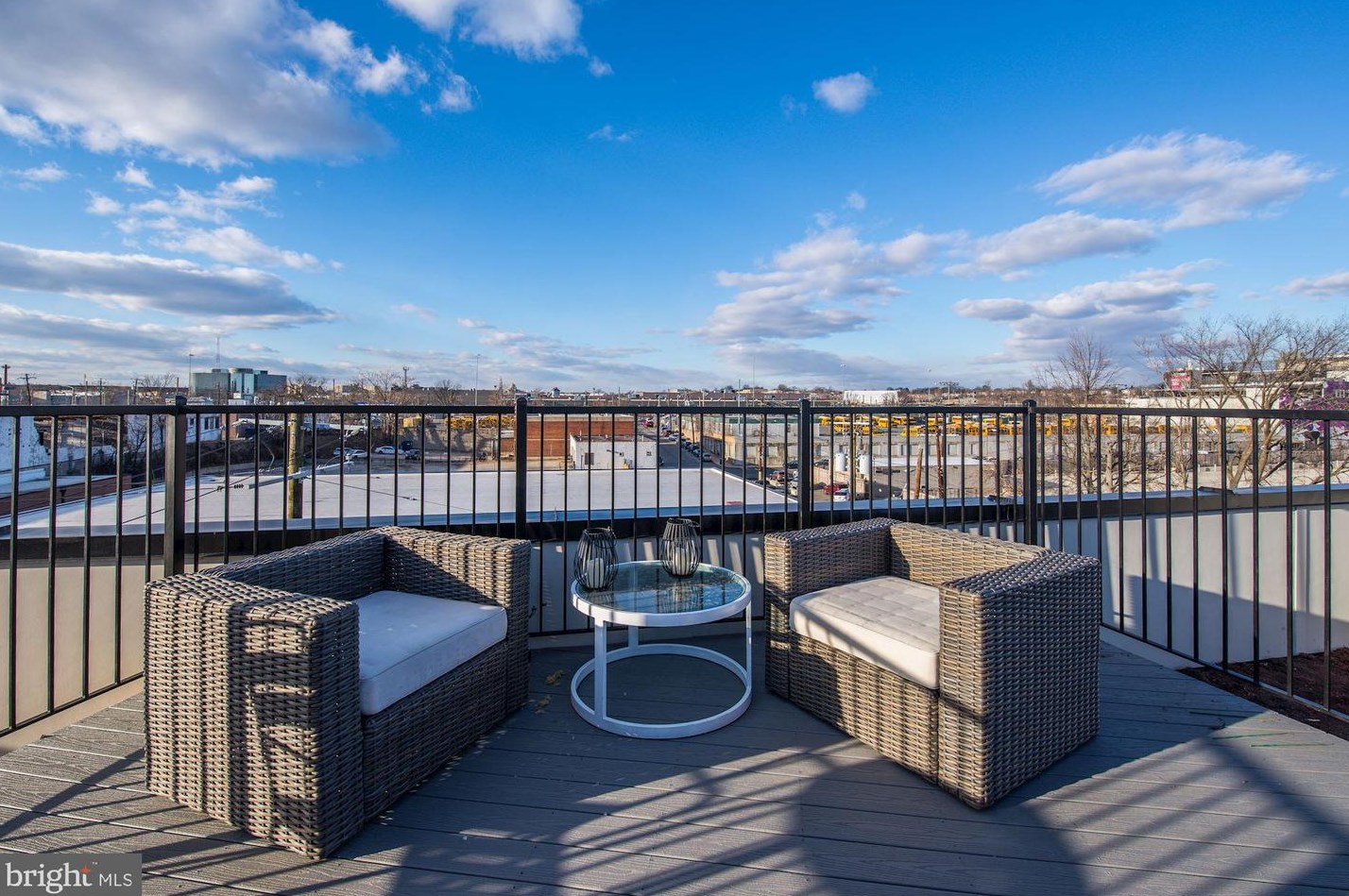 1871 Corcoran St, Washington, DC 20002-1608