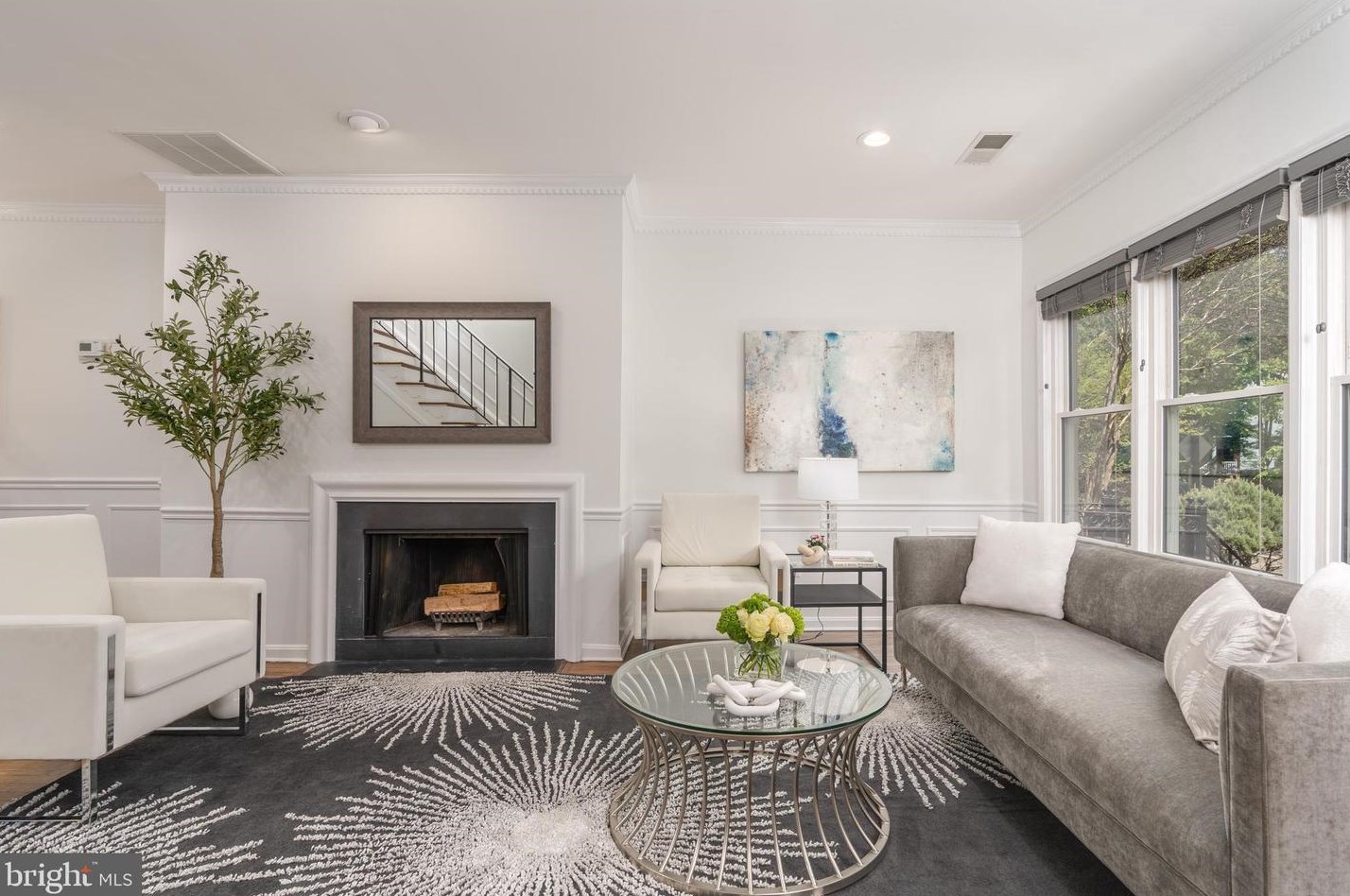 1904 17th St, Washington, DC 20020-4704