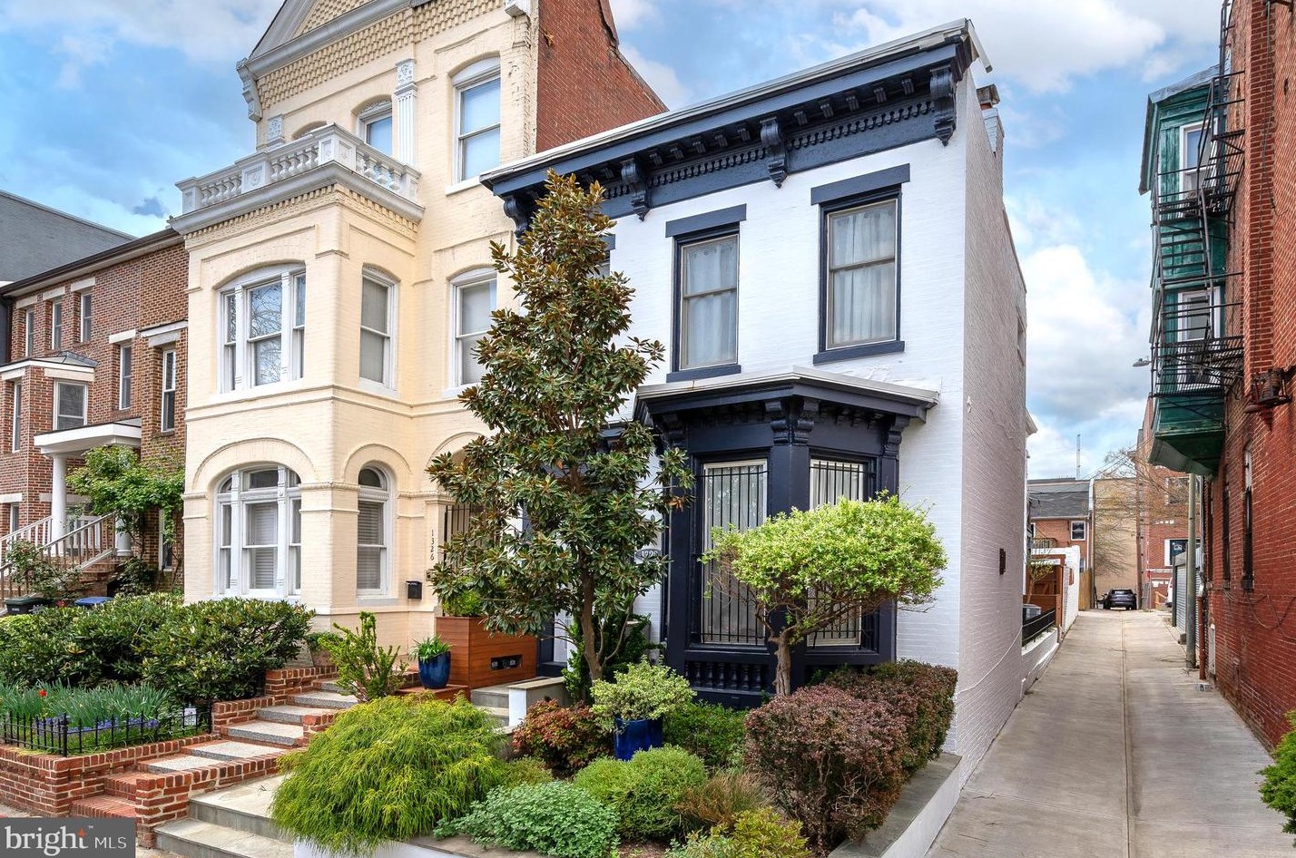 1328 10th St, Washington, DC 20001-4216