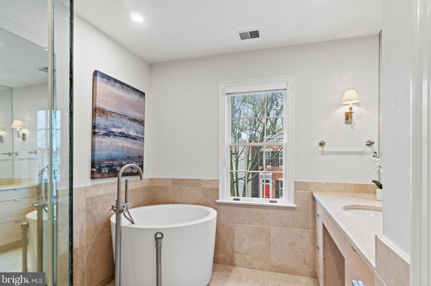 1667 34th St, Washington DC  20007-2742 exterior